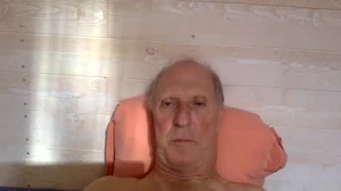 Snapshot of patibulaire1912 chatting on 12.27.24 Pati24 online show from 12.27.24