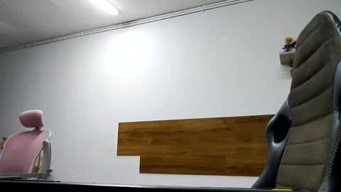 pato_lavida_ online show from 04.18.26