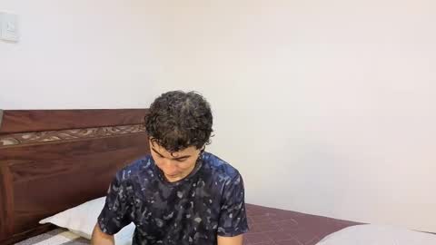 patri_ck_villa online show from 12.16.25