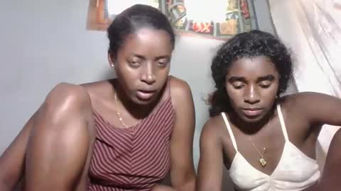 patricia9090 online show from 11.18.25