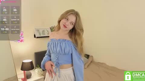 Snapshot of patricia_perry chatting on 10.15.25 Vicki online show from 10.15.25