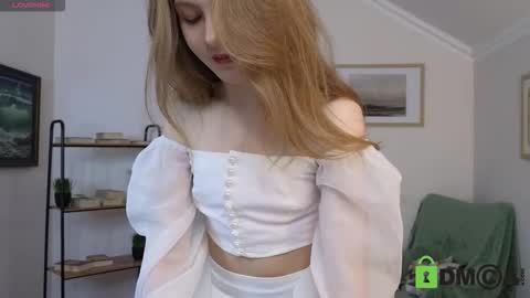 Snapshot of patricia_perry chatting on 11.14.25 Vicki online show from 11.14.25