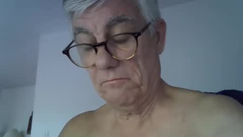 patrick5275 online show from 09.16.25