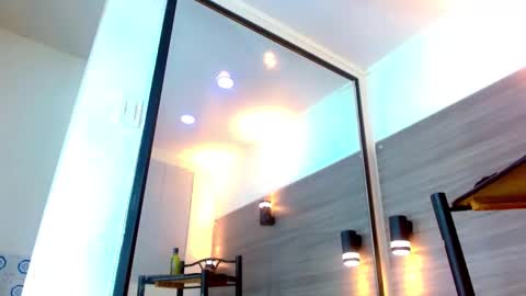 Snapshot of patrickxx_1 chatting on 10.17.25 PatrickXX 1 online show from 10.17.25