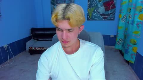 .... online show from 09.15.25