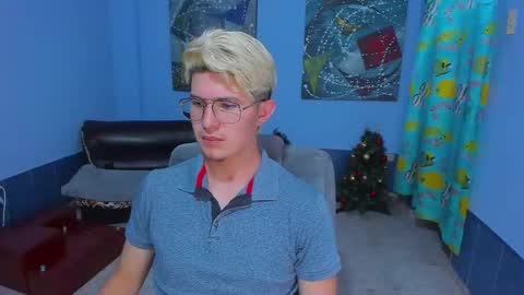 Snapshot of patrik027 chatting on 01.14.26 .... online show from 01.14.26