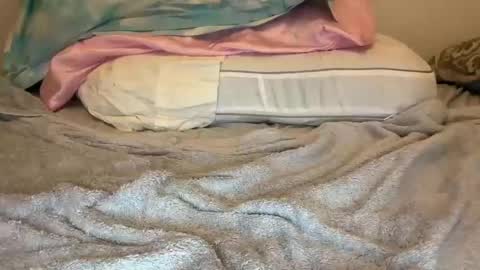 Snapshot of pattys_worlds chatting on 02.14.26 Patty online show from 02.14.26