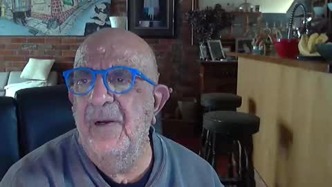 Snapshot of patvac chatting on 04.27.26 patvac online show from 04.27.26