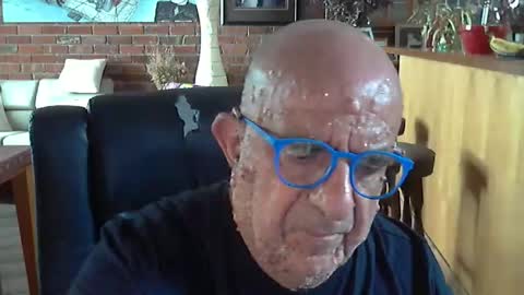 Snapshot of patvac chatting on 04.29.26 patvac online show from 04.29.26