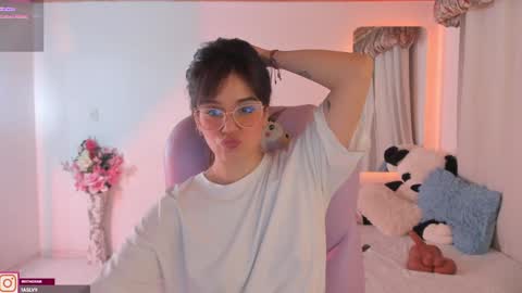 Sofa online show from 02.05.25