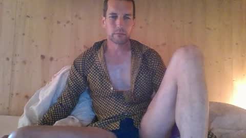 paueriwan online show from 09.26.25