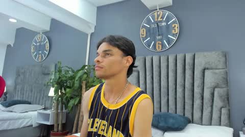 Snapshot of paul__cassidy chatting on 02.22.25 Paul Cassidy online show from 02.22.25