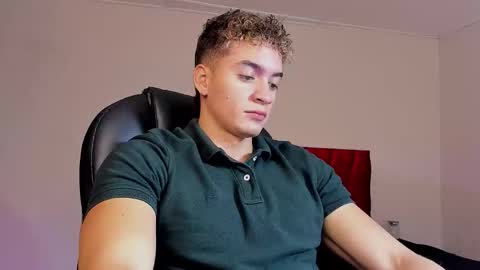 Snapshot of paul_george212 chatting on 09.27.25 Paull George online show from 09.27.25