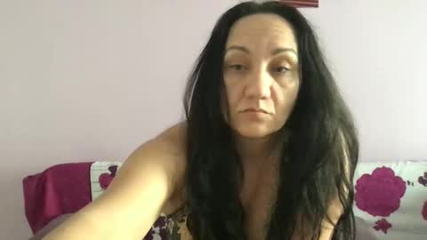 Snapshot of paula1442 chatting on 02.15.25 paula1442 online show from 02.15.25