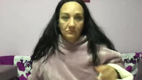 Snapshot of paula1442 chatting on 02.15.25 paula1442 online show from 02.15.25