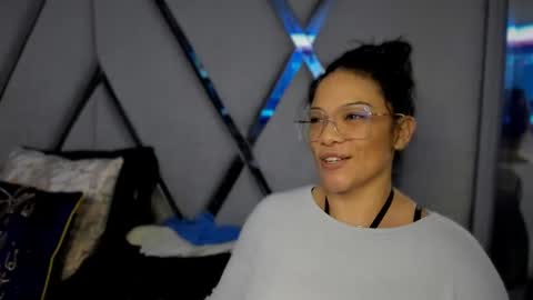 Snapshot of paula_daniela1 chatting on 01.01.25 Paula online show from 01.01.25