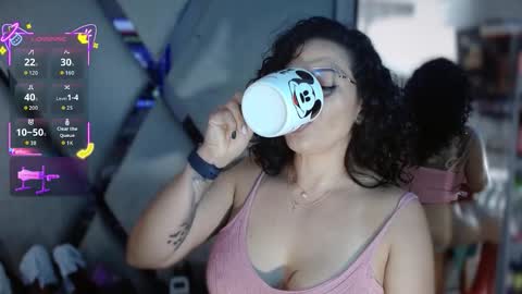 Snapshot of paula_daniela1 chatting on 09.13.25 Paula online show from 09.13.25