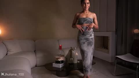 Paula online show from 10.15.25