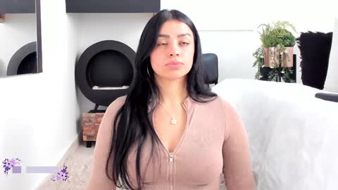      online show from 01.04.25