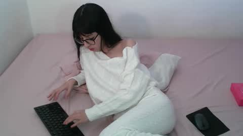   online show from 10.26.25