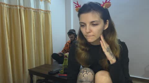 Isla  Chase online show from 12.06.24