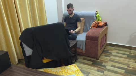 Isla  Chase online show from 01.30.25