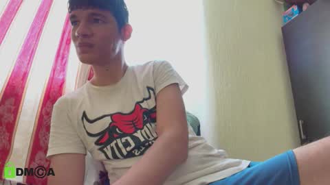 Snapshot of paulhot18 chatting on 09.18.25 Paul Mklain online show from 09.18.25