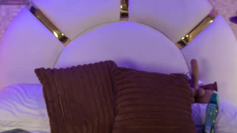 Snapshot of paulina_cano chatting on 10.15.25 Paulina online show from 10.15.25