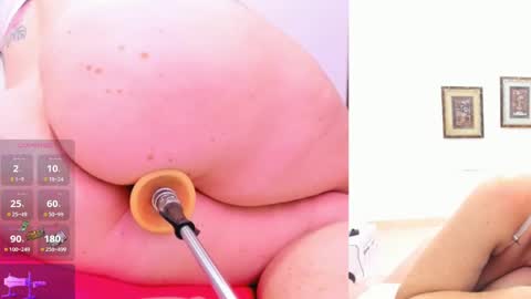 Paulina Davis  online show from 02.02.25