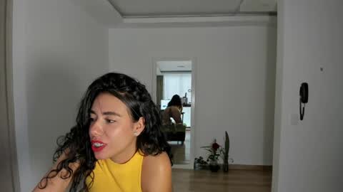 Snapshot of paulina_dossantos chatting on 02.02.25 paulina online show from 02.02.25