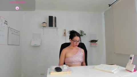 Snapshot of paulina_dossantos chatting on 09.14.25 paulina online show from 09.14.25