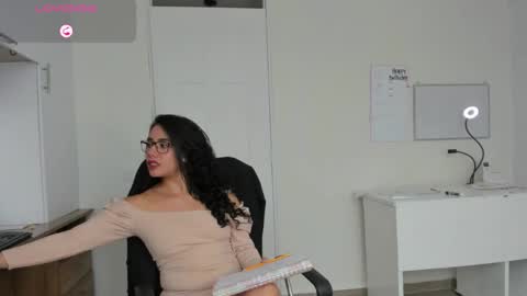 paulina online show from 10.17.25