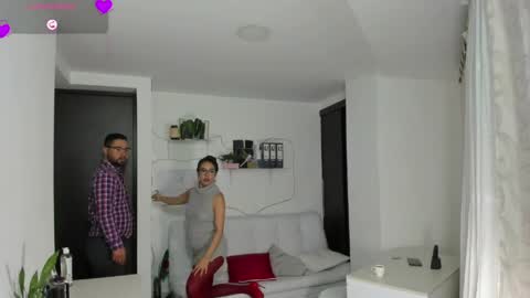Snapshot of paulina_dossantos chatting on 05.27.26 paulina online show from 05.27.26