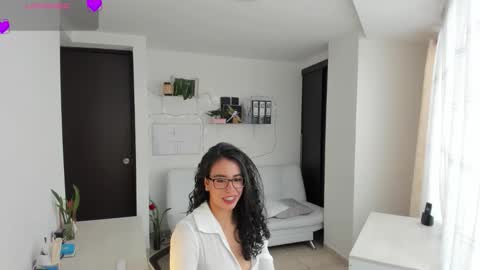 Snapshot of paulina_dossantos chatting on 06.01.26 paulina online show from 06.01.26
