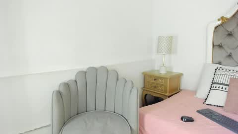 paulina lux online show from 03.06.26