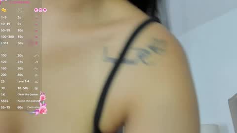 paulina lux online show from 04.11.26