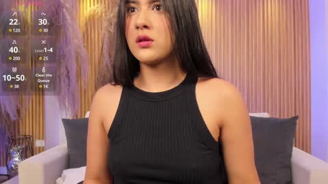 Paulina  online show from 01.17.25