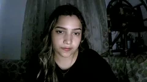 Snapshot of paulina_x_x chatting on 06.28.26 paulina_x_x online show from 06.28.26