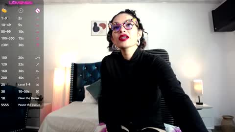 Paulina online show from 02.13.25