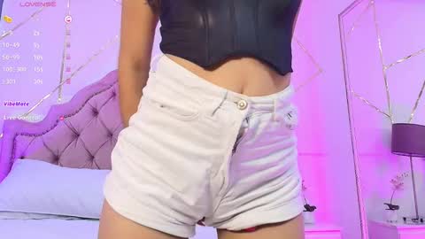 Paulina Belle online show from 03.02.25