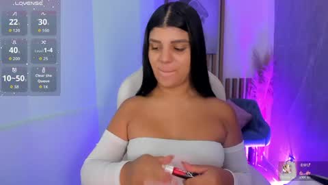 Snapshot of paulinabelle chatting on 05.06.26 Paulina Belle online show from 05.06.26