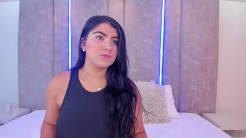 Paulina online show from 02.03.25