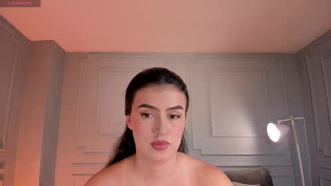 Paulina Santos  online show from 02.21.26