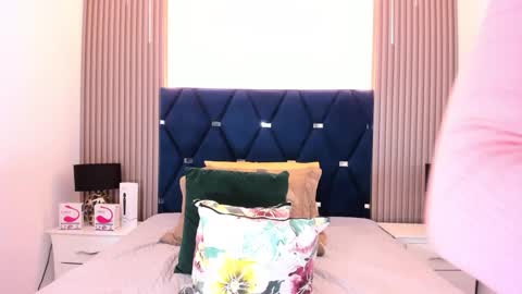 Pauline online show from 11.01.25