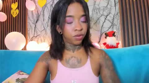 Pauline online show from 11.28.25