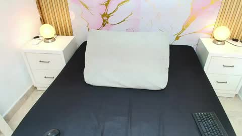 Pauline Kosh online show from 06.06.26