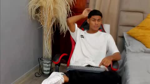Snapshot of paull_cassidy chatting on 09.26.25 Paull Cassidy online show from 09.26.25