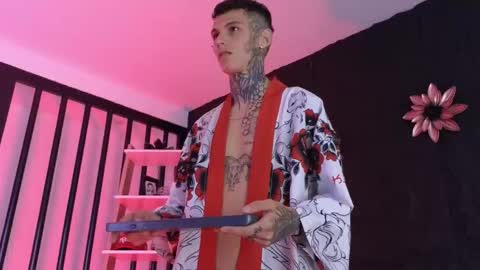 Paulo online show from 01.08.26