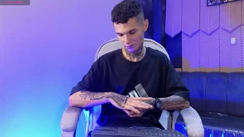 Paulo online show from 02.23.26