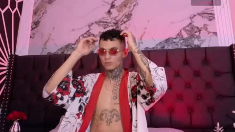 Paulo online show from 04.06.26